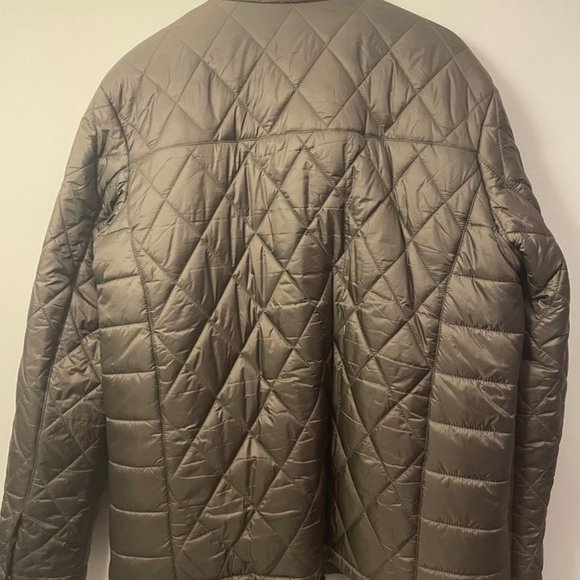 Tumi Men's Quilted Jacket. Excellent Condition. Medium - Picture 4 of 6